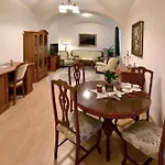Apartment Golden Goose Kosice