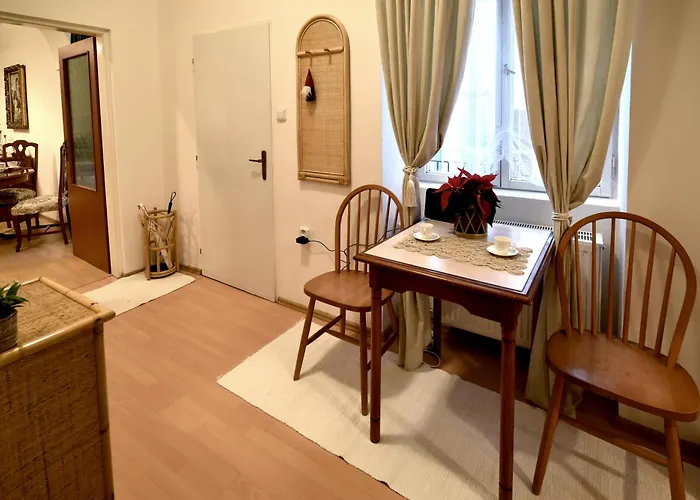 Golden Goose * Кошице